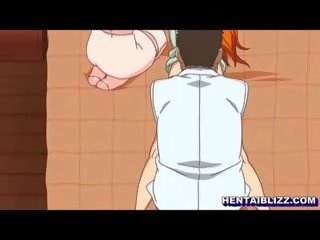 Japoniškas hentai gauna masažas į jos analinis ir putė iki daktaras