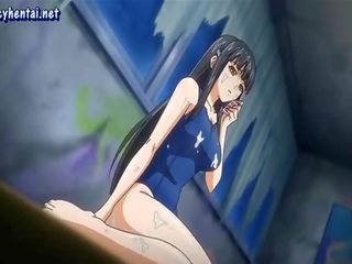 Sexy anime naivka dáva orál v skupina