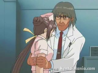 Gracioso anime enfermeira obtendo grande jarros teased e molhada fenda humped por o hooters médico